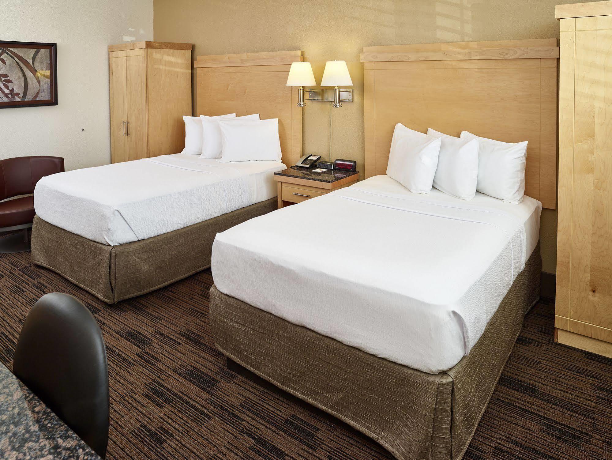 Livinn Hotel St Paul East / Maplewood Zewnętrze zdjęcie