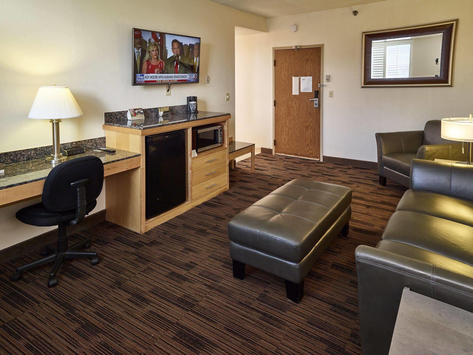 Livinn Hotel St Paul East / Maplewood Zewnętrze zdjęcie