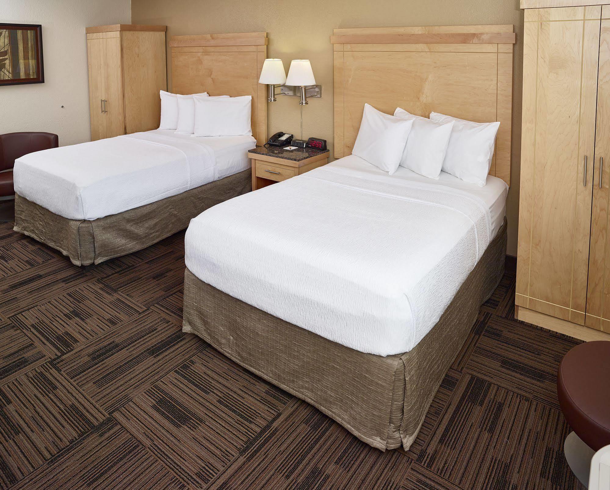 Livinn Hotel St Paul East / Maplewood Zewnętrze zdjęcie