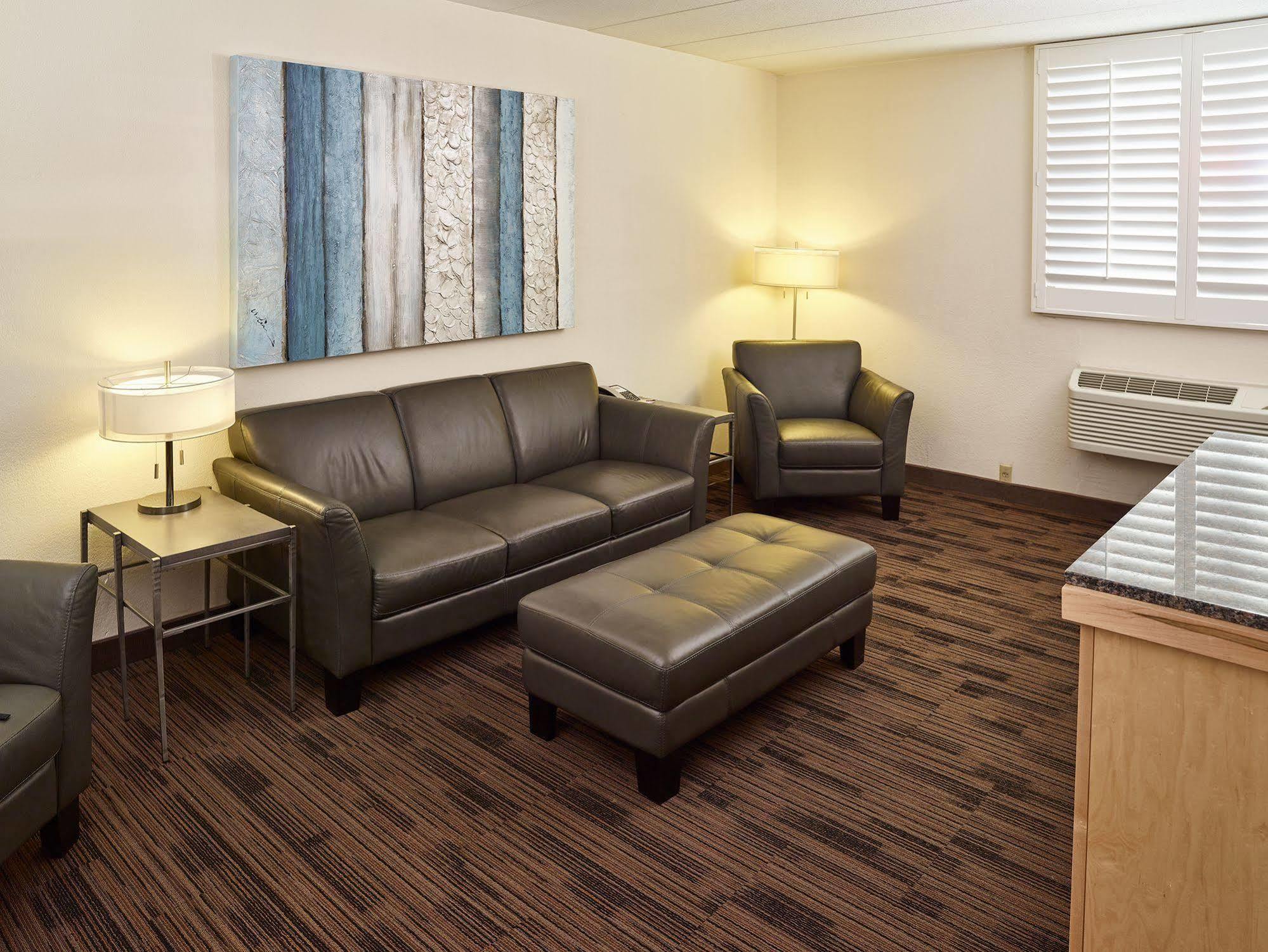 Livinn Hotel St Paul East / Maplewood Zewnętrze zdjęcie